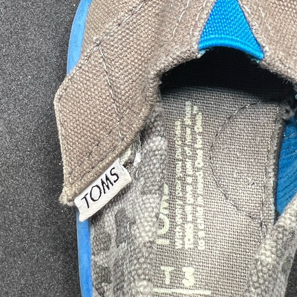 Toms Canvas Baby Shoes Sz 3 - Picture 4 of 6